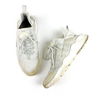 Nike White Air Huarache Sneaker Tennis Athletic Shoes Size 8